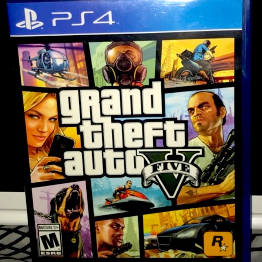🎂GTA V for the PS4
